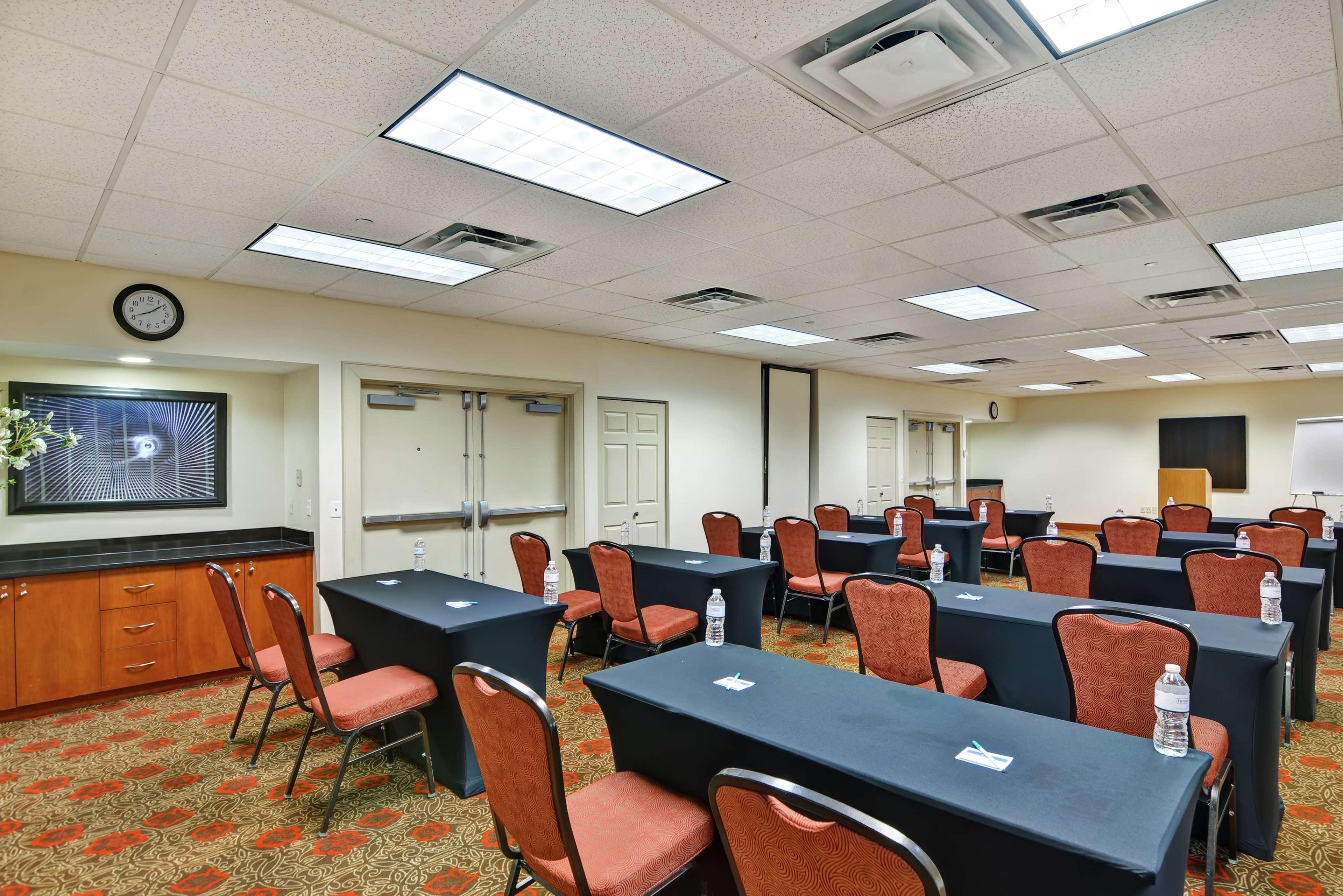 Homewood Suites Lansdale Exterior photo