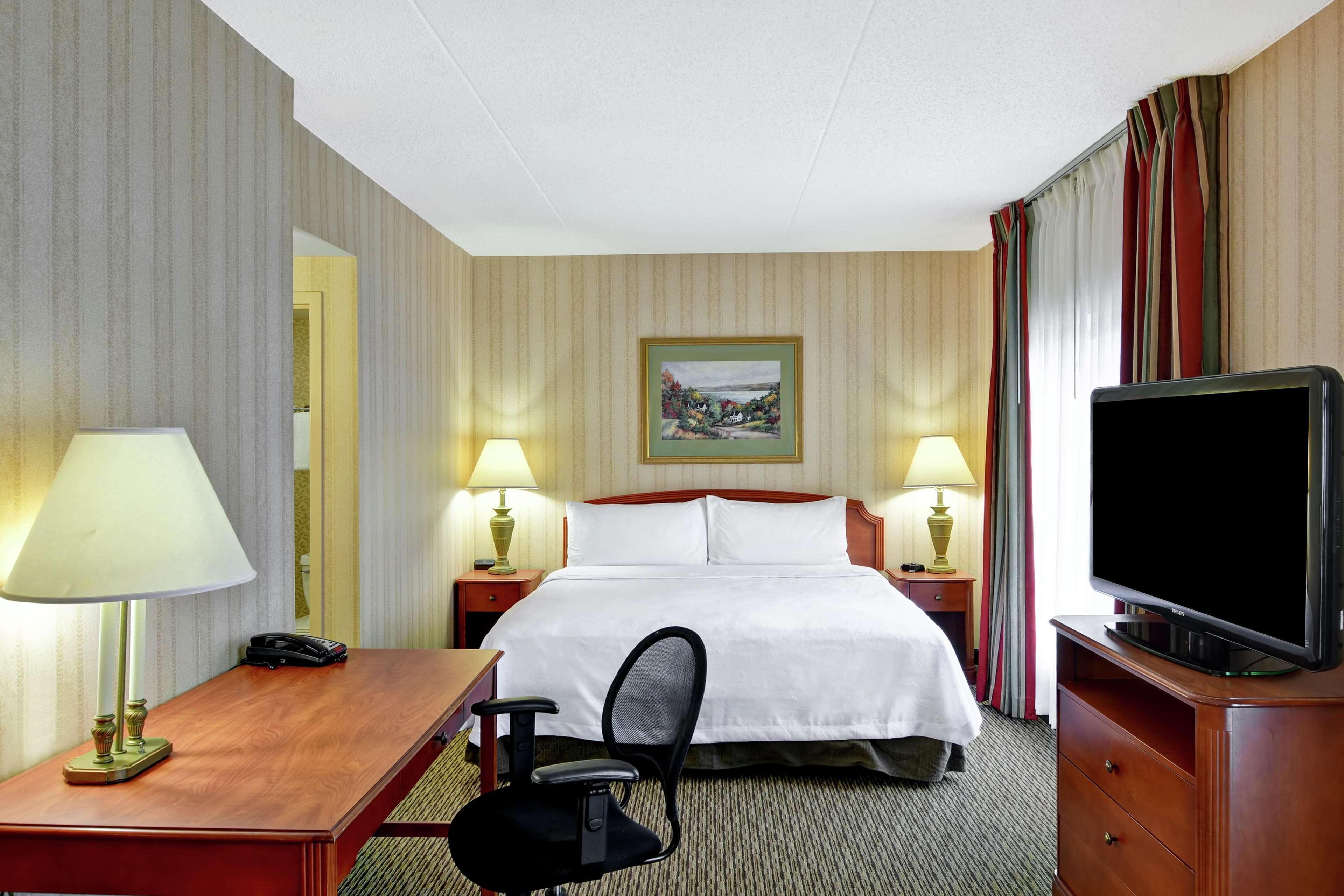 Homewood Suites Lansdale Exterior photo