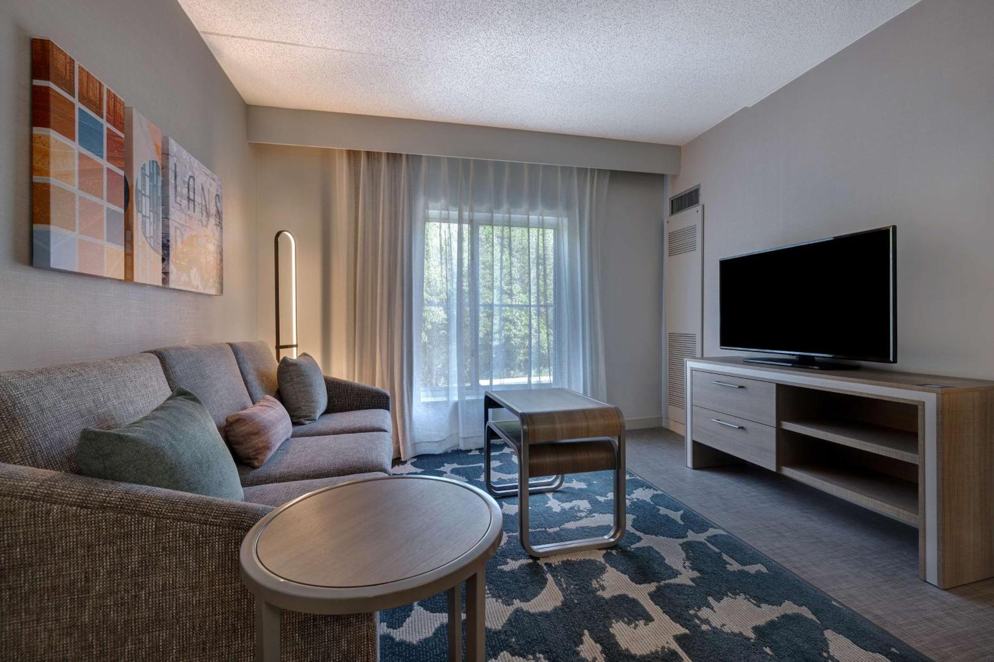Homewood Suites Lansdale Exterior photo